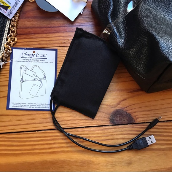 ImoShion USA Black Faux Leather Gold Chain Charger USB Purse Bundle, NWT, 14” - Picture 8 of 16